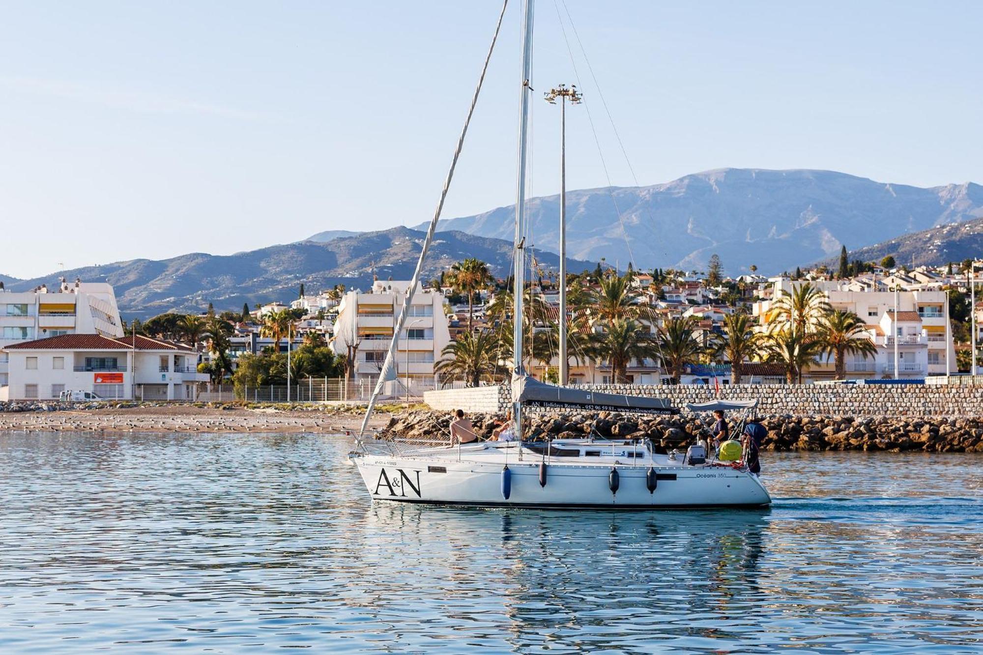 A&N Alexia Apartman Caleta De Velez Kültér fotó